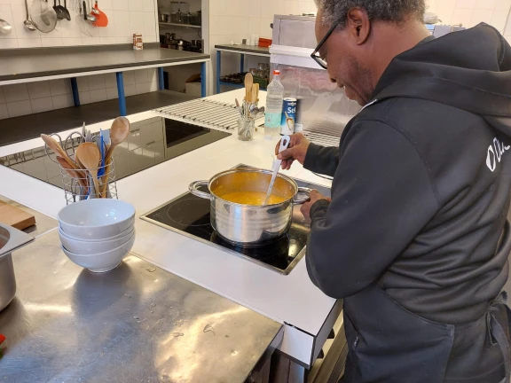 Afbeelding van de werkplek 'Koken in de Lommerd'.